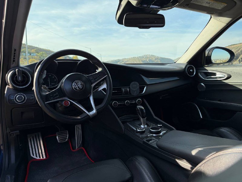 Alfa Romeo Giulia Veloce 2016 4