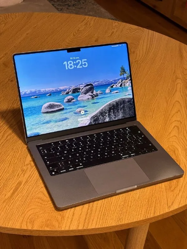 MacBook Pro 14 M2 Max 32 ГБ 1 ТБ Space Gray 1