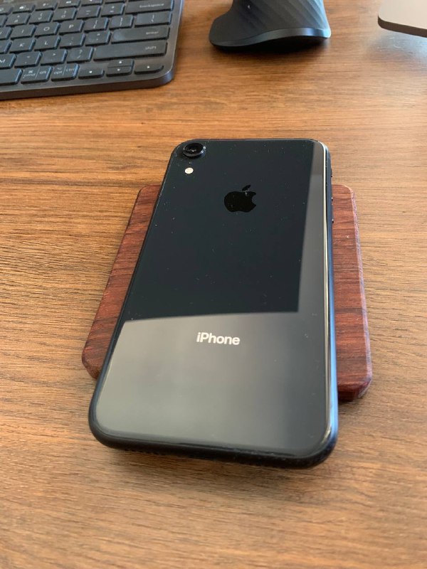 iPhone XR Black 64gb 2
