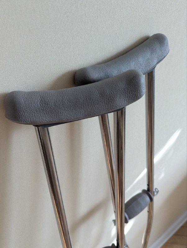 Костыли регулируемые 110-131 см 3