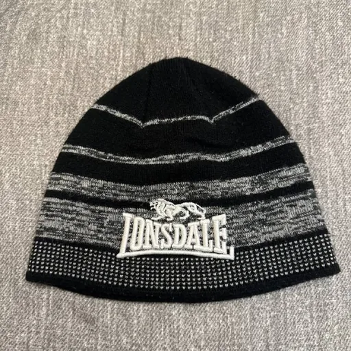 Lonsdale London hat