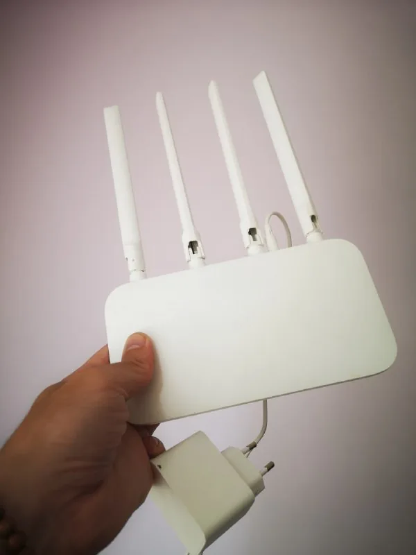 Wi-Fi роутер Xiaomi Mi Router 4C 1