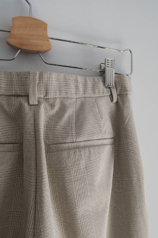 Кремовые брюки Uniqlo в клетку из эластичной ткани 5