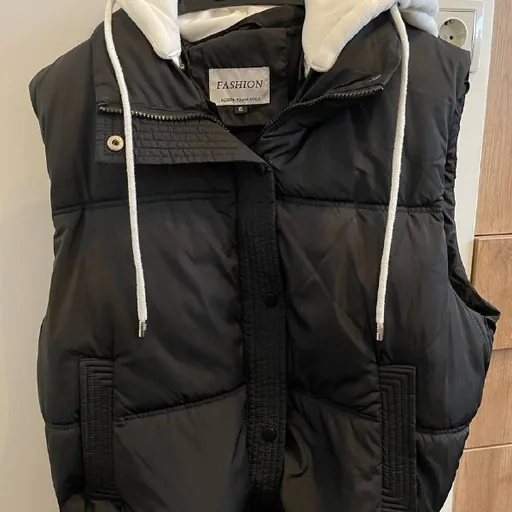 Жилетка с капюшоном, курточка, жилетка Michael Kors, костюм