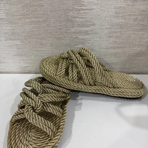 Шлёпанцы Oysho