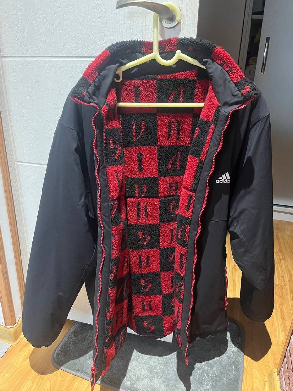 Двусторонняя adidas куртка boa sherpa 3