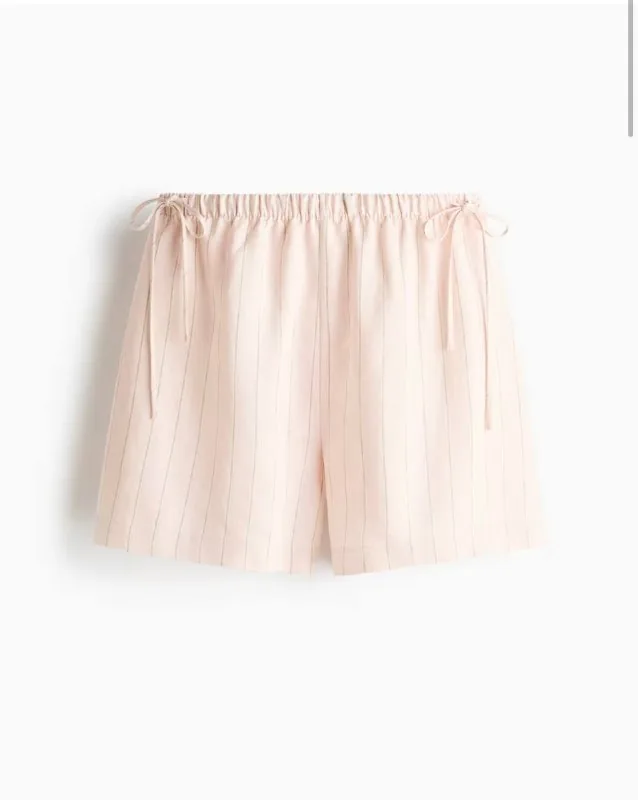 Женские шорты H&M 1