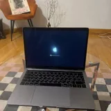 MacBook Pro 13" 2019 Touch Bar 2