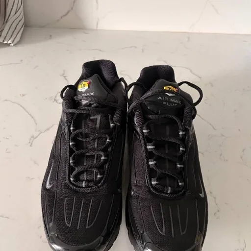 Nike Air Max Plus Black