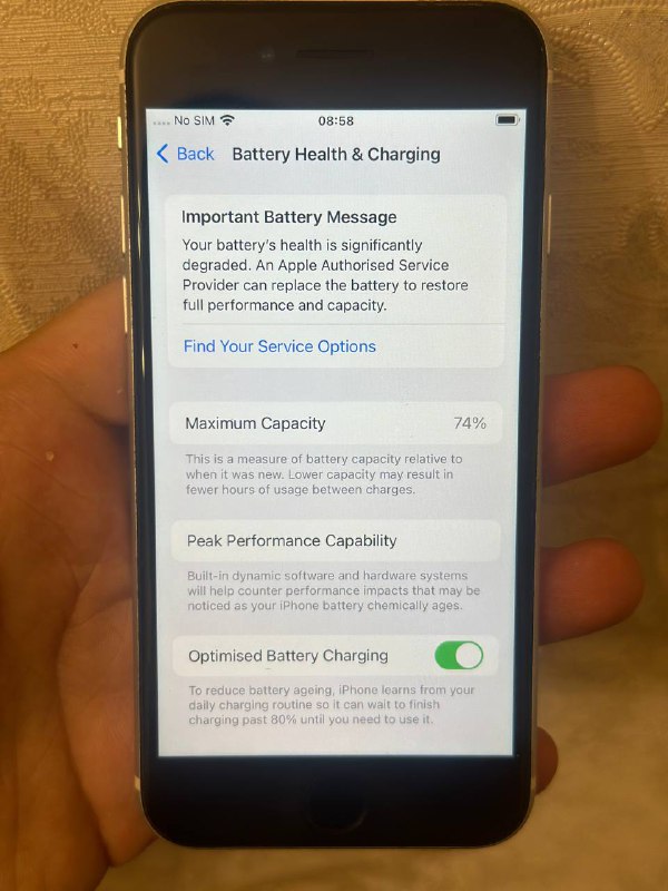 iPhone SE 2020 3