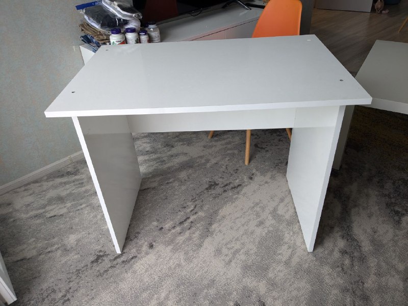Стол белый 90x60x75
