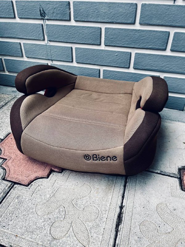 Палатка Naturehike Star River 2, автокресло-бустер Biene Way, кровать 160×200 см, ведро, FM-трансмиттер, лопатки для лотка, чехлы резиновые на обувь, тапочки 3