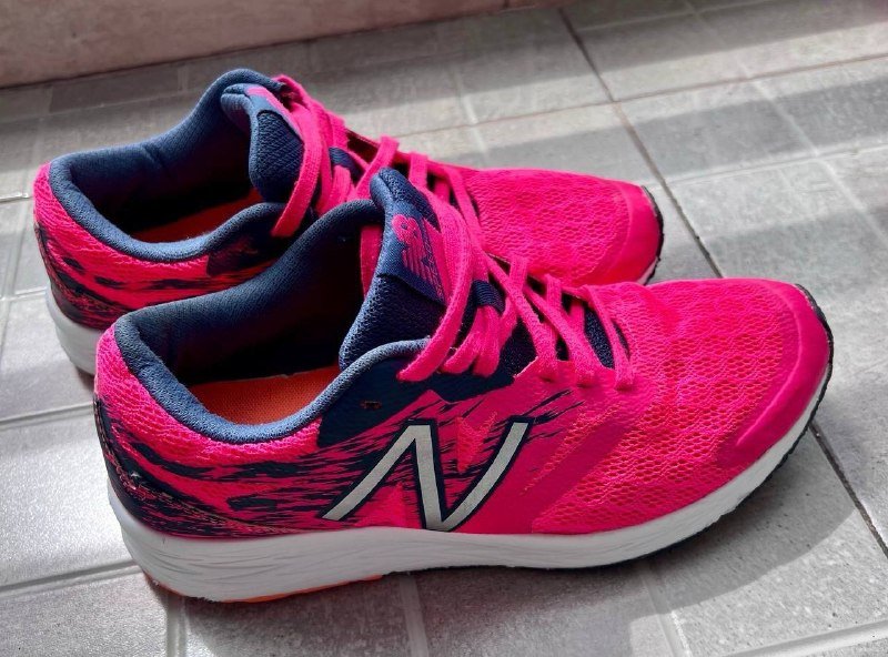 Кроссовки New Balance женские, размер 39