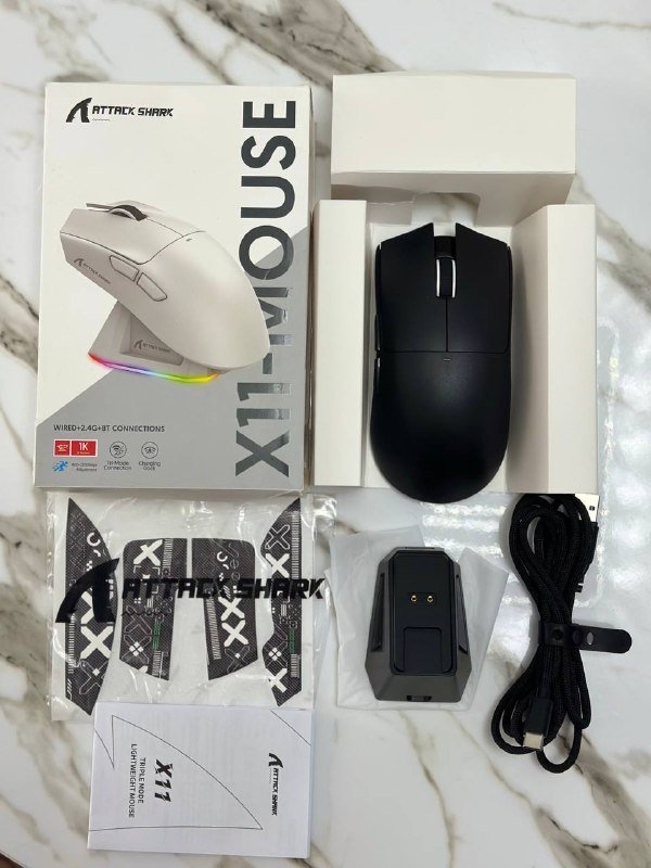 Игровая мышь Attack Shark X11 чёрная и белая 4