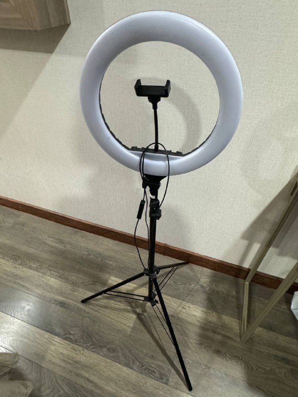 кольцевая лампа, IQOS, iPad 8gen 128 ГБ, портативный блендер, кожаный тренч размер S