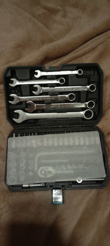 Набор инструментов из 60 предметов 2