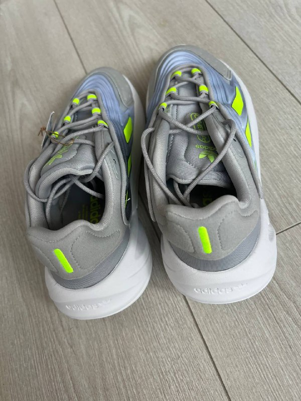 New Balance 530 White Sea Salt Yellow мужские, Nike Air Zoom Winflo 11 Glacier Blue Bright Crimson мужские, Adidas Ozelia Gray Lucid женские кроссовки 10