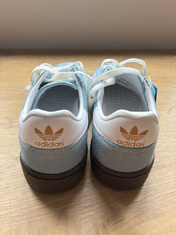 Женские кроссовки Adidas голубые размер 37 3