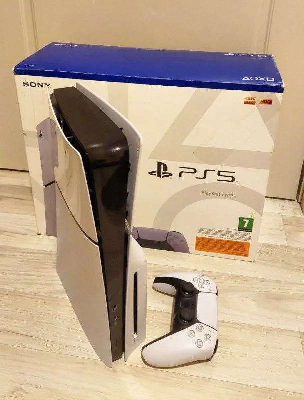 PS5 Slim 1TB, 2 DualSense