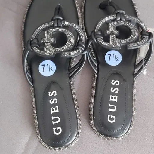Сандалии Guess