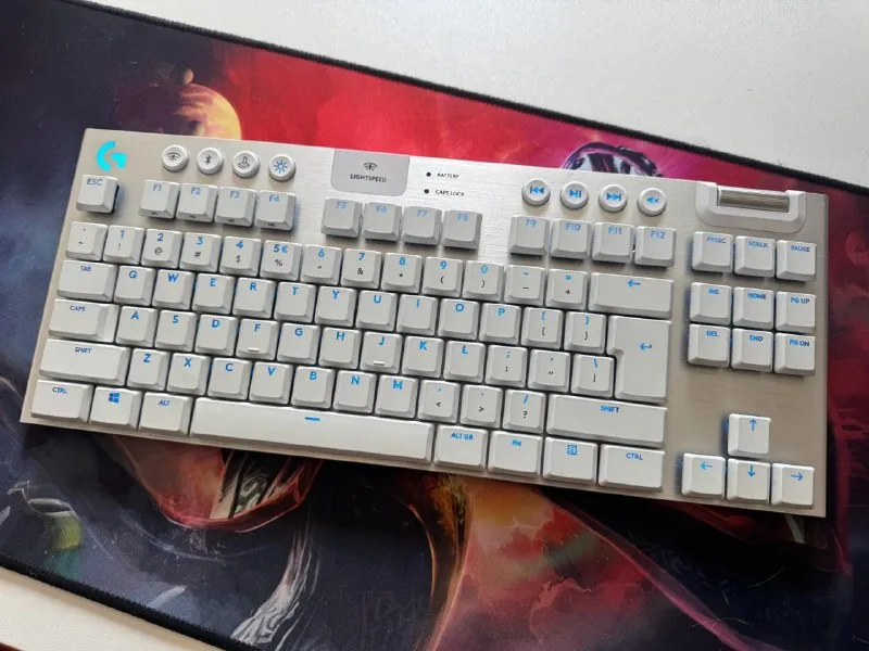 Беспроводная механическая клавиатура Logitech G915 TKL 1