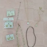 Игрушки, плойка, сумочка, тени, футболки, кардиган 2