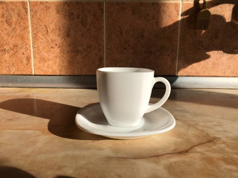 6 чашек и 6 блюдец