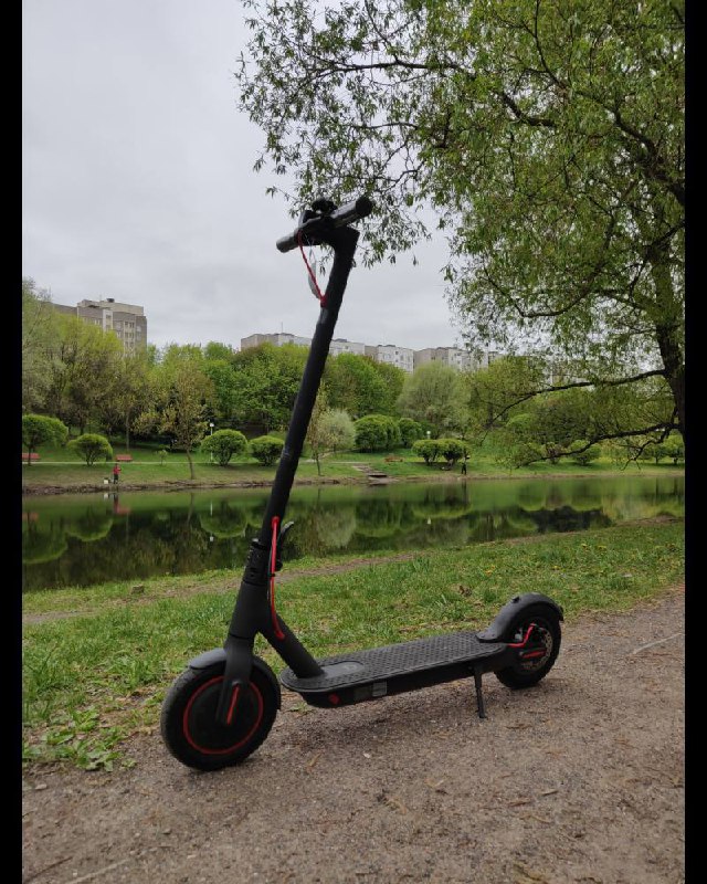 Электросамокат Xiaomi mi electric scooter pro