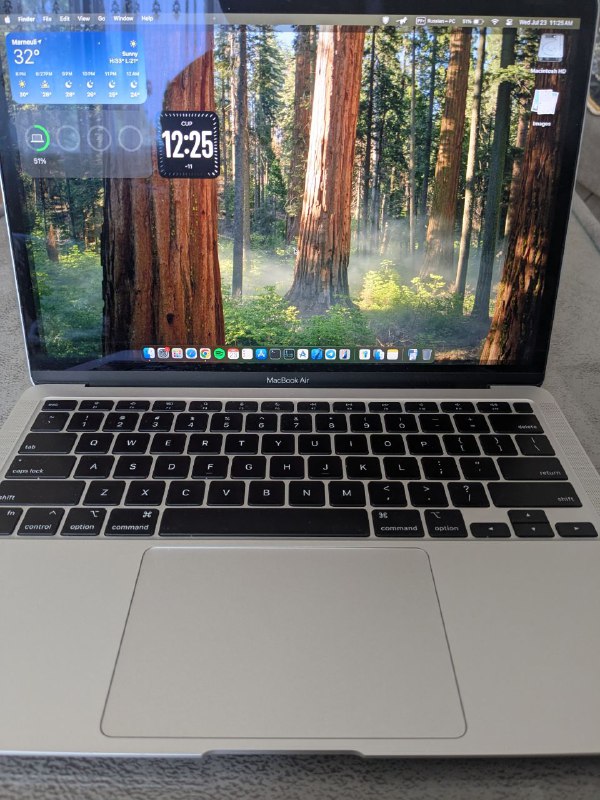 MacBook Air M1 8/256 с блоком питания, переходником, кабелем