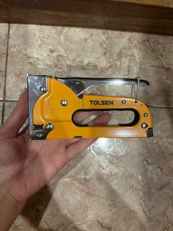 Клеевой пистолет, Степлер мебельный, Шуруповерт 2