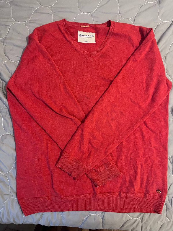 Винтажная голубая рубашка размер М, Синяя рубашка с воротником размер М, Красная кофта размер М, Красная кофта в полоску размер М 3