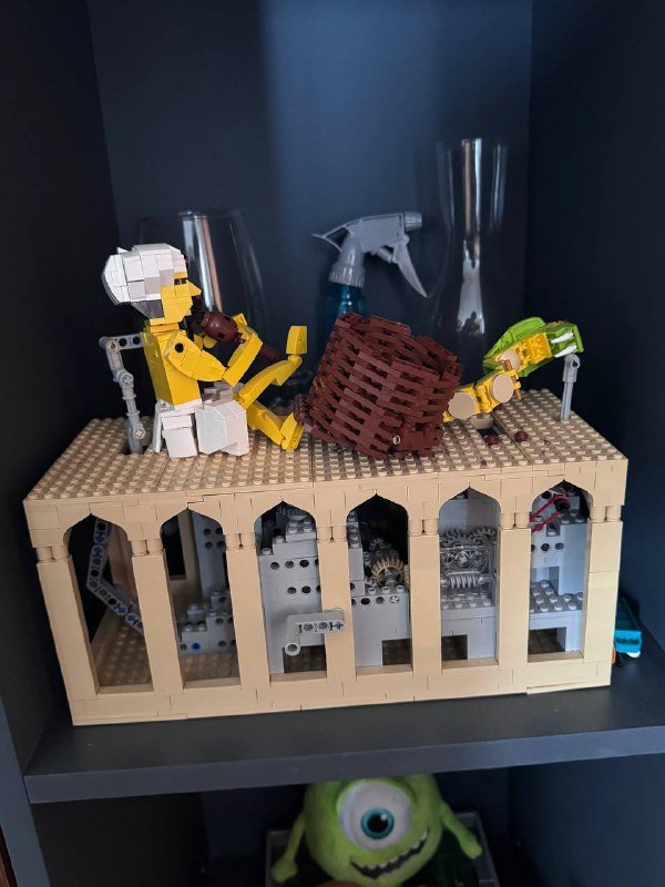 Лего наборы: книга, планетарная система, Бонзай, Star Wars, Tokyo 2