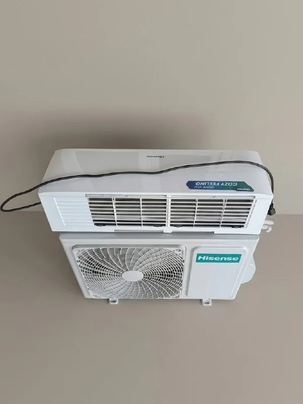 Кондиционер Hisense 1