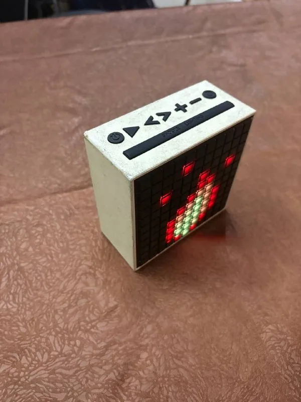 Divoom Timebox колонка 1
