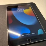 iPad mini 4 128GB WiFi+SIM, iPhone 11 128GB SIM+eSIM 1