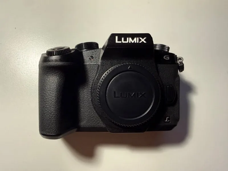 Камера Panasonic Lumix DMC-G81/G80 без объектива 1