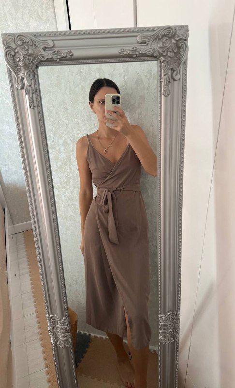 Брюки Zara, блузка зеленая, топ белый, платье на запах 9