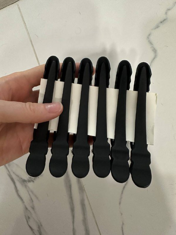 Пляжный зонт, крем для лица, эссенция, зажимы для укладки 10