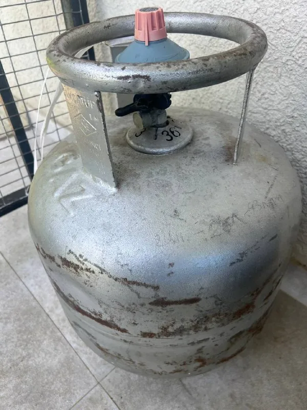 Газовый баллон с редуктором