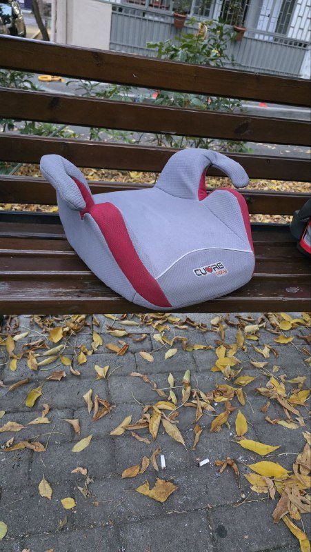 Детские кресла серое и красное Remer 2