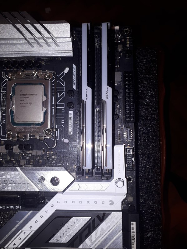 Материнская плата ASUS, процессор Intel Core i5, SSD 512GB, ОЗУ 32GB 3