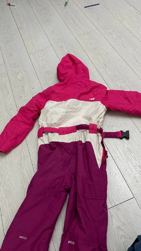 Горнолыжный комбинезон для девочки