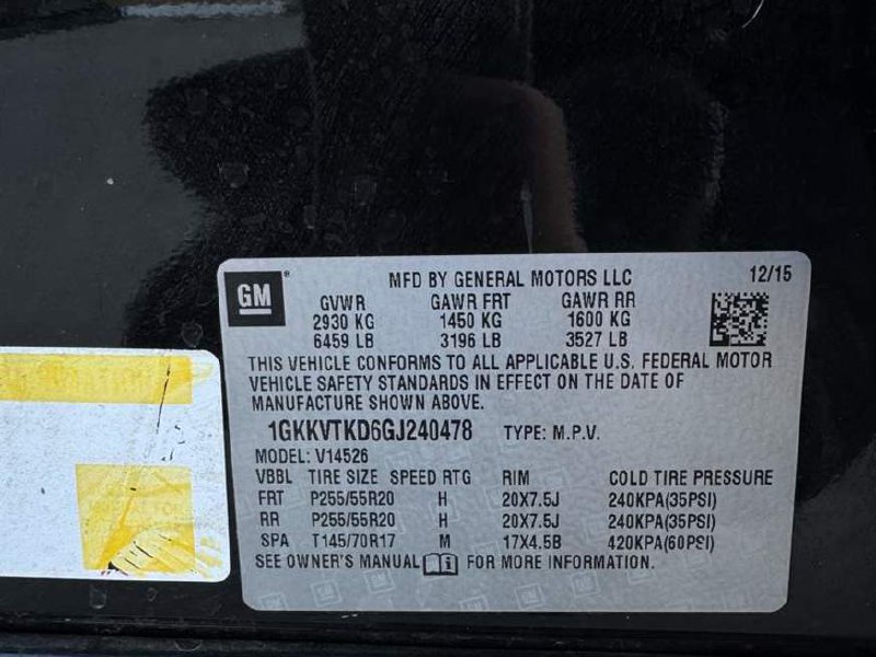 GMC Acadia 2015 AWD Denali for Sale 4