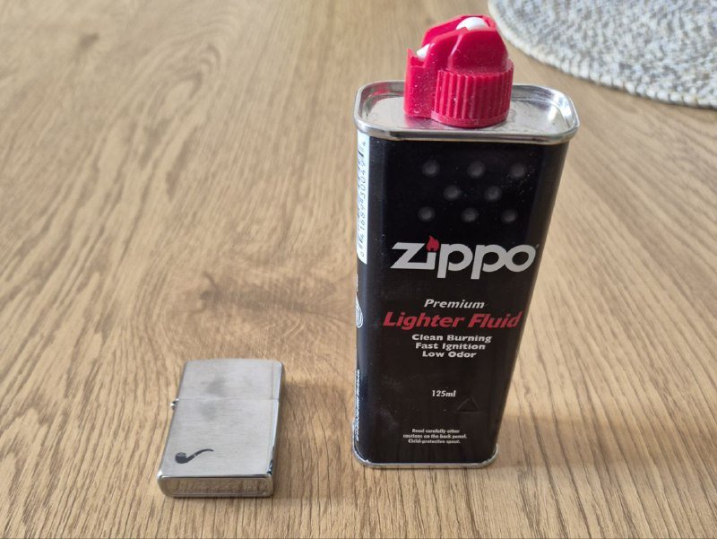 Зажигалка трубочная Zippo и заправка