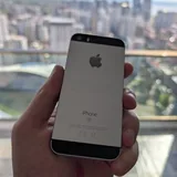 iPhone SE 2016 2