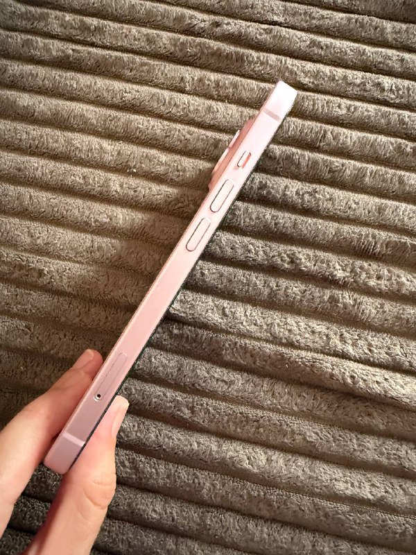 iPhone 15 розовый 128 ГБ 4