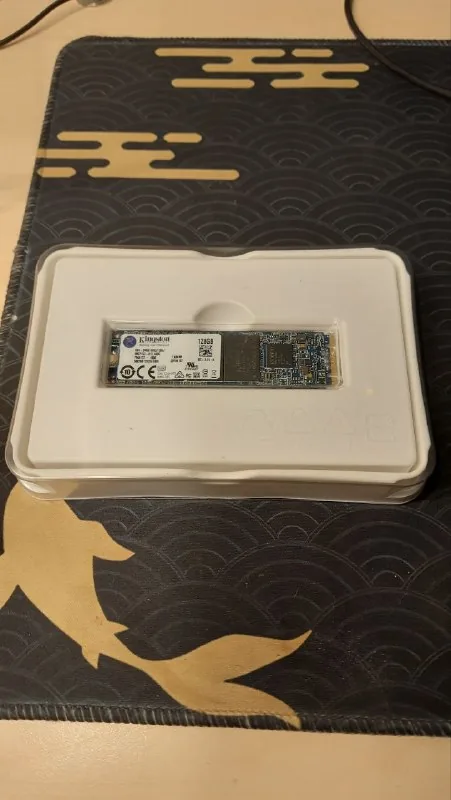 SSD 128GB M.2 Kingston 2280 1