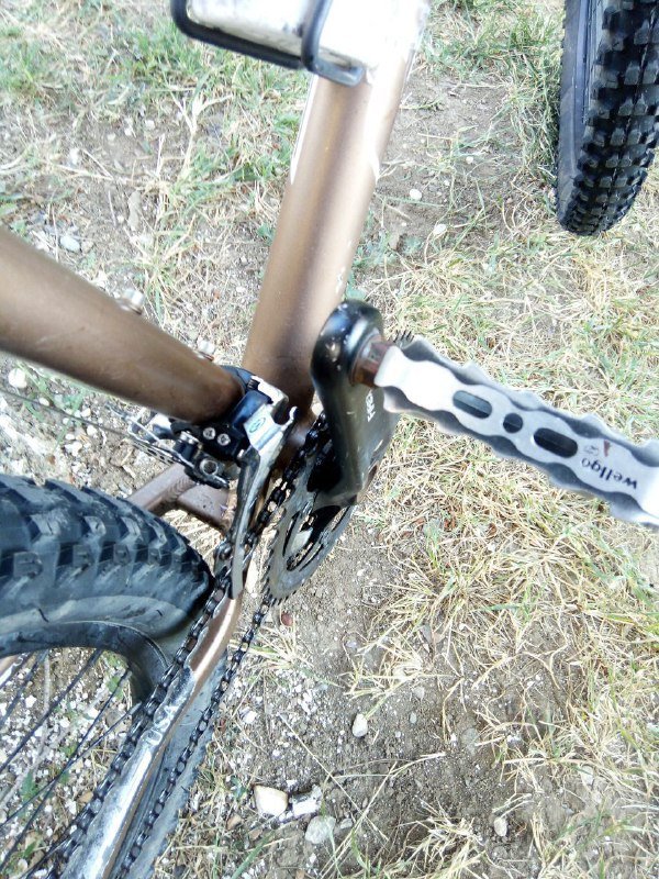 Велосипед KHS с алюминиевой рамой, Deore XT, насосы, педали 4