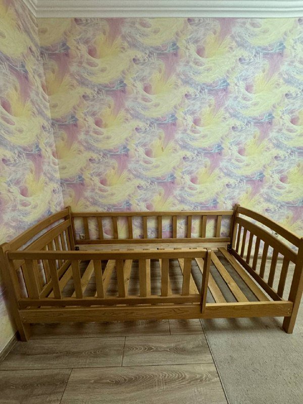 Деревянная кровать 90x200 2