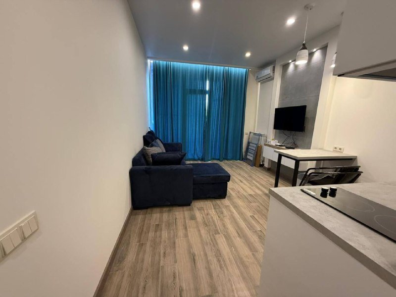 Студия в Komunna Tower, аренда